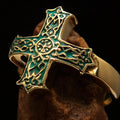 Excellent crafted green Men's ornamental Celtic Cross Ring - solid